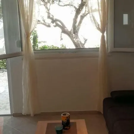Studio Violeta-50m From The Appartement Trogir